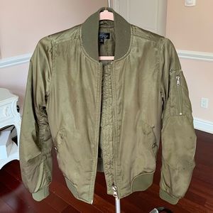 TOPSHOP- OLIVE GREEN BOMBER JACKET!!